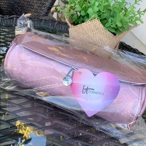 It Cosmetics Makeup Bag *Special Edition*